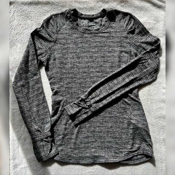 lululemon athletica Tops - lululemong Long-Sleeved Workout Top